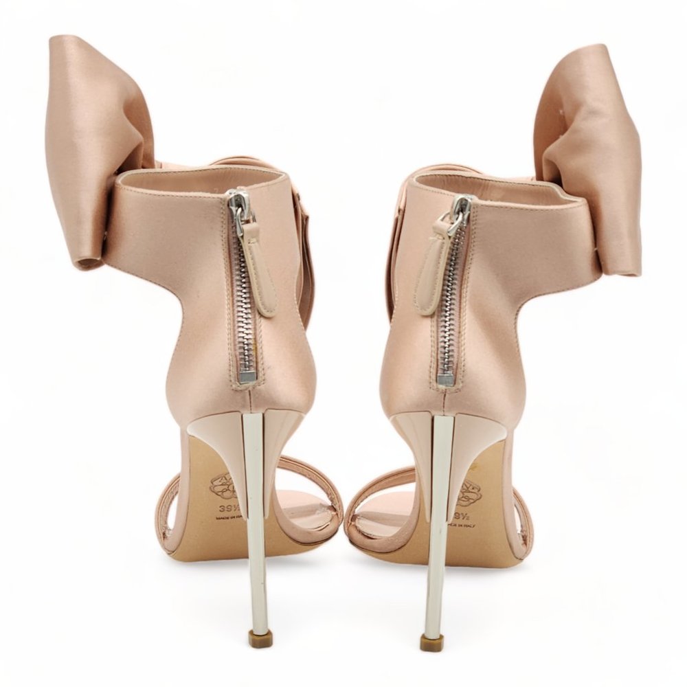 Alexander Mcqueen Pin Heel Nude Bow Sandals - Picture 5 of 14